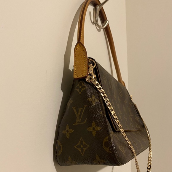 💯 Louis Vuitton purse BUNDLE like new with dust bag and teddy bear keychain - Picture 15 of 16